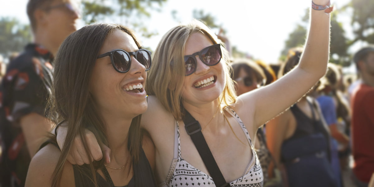 Hero image voor artikel:  9 handige hittetips voor een warm festivalweekend