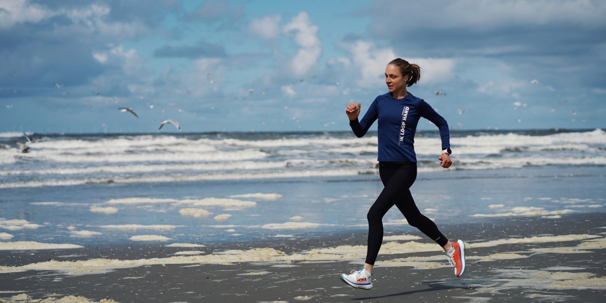 Hero image voor artikel:  Manon: ‘Niemand dacht dat ik zou overleven, maar nu pluk ik het leven’