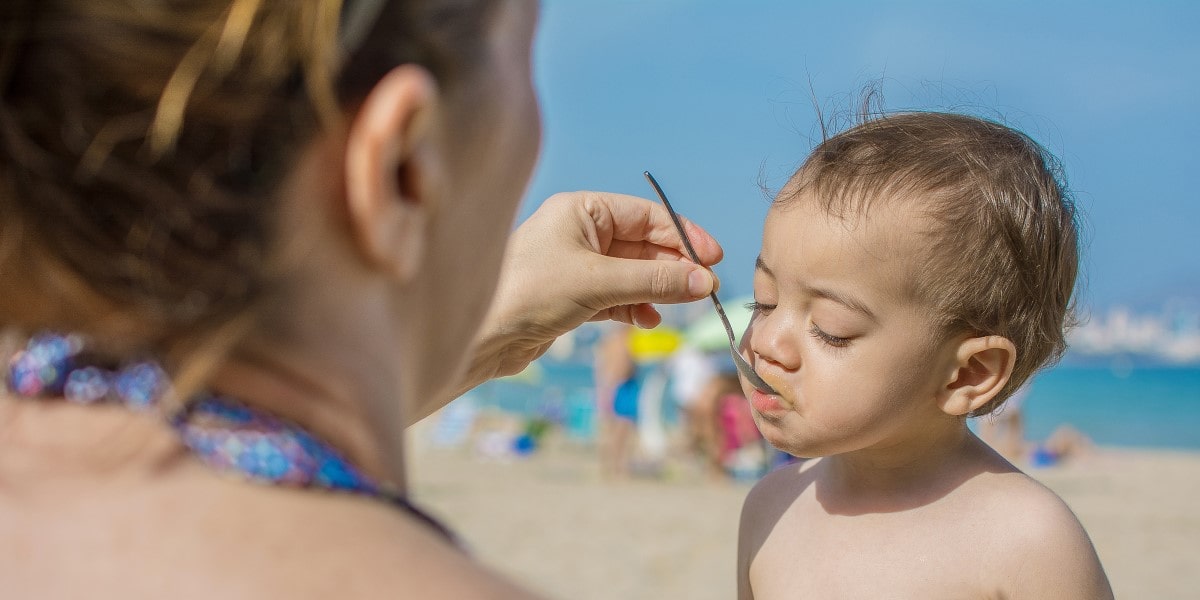 Hero image voor artikel:  8 gouden zontips om je kind optimaal te beschermen
