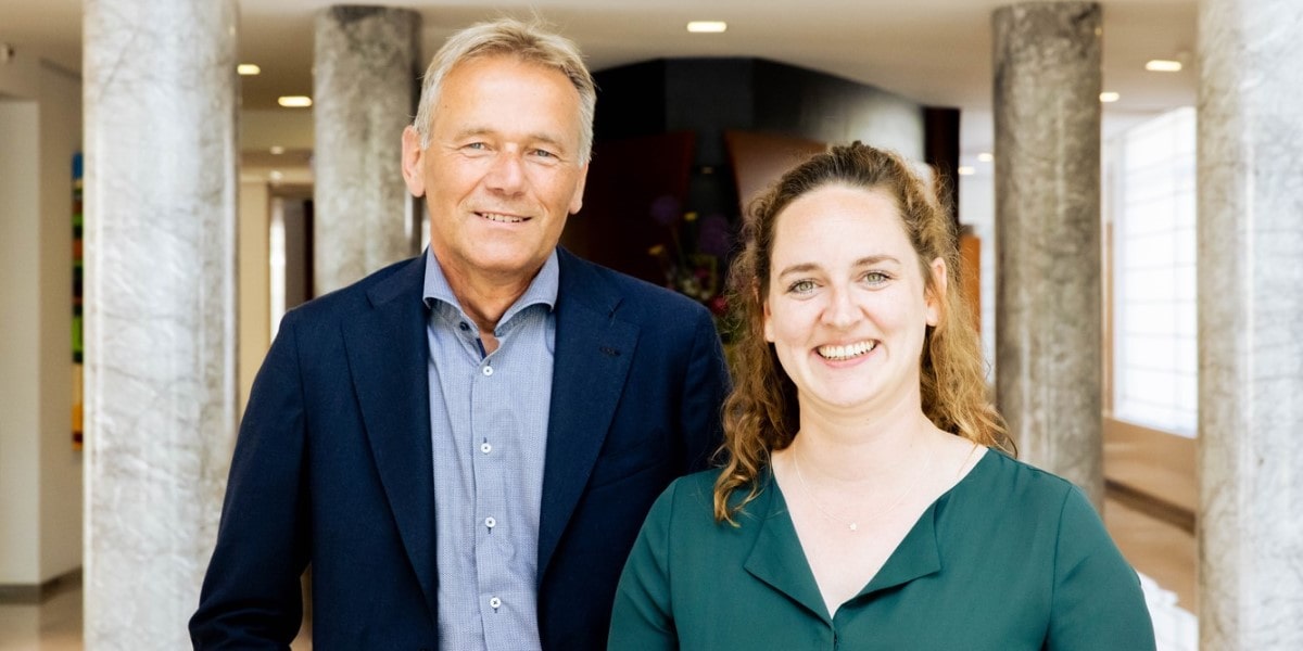 Hero image voor artikel:  Van 2 kanten: twee generaties over de nieuwe pensioenregels
